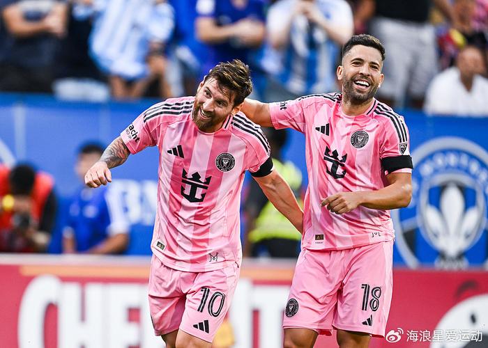 梅西两传一射，进球数继续追赶C罗！未来同样有望打进一千球！