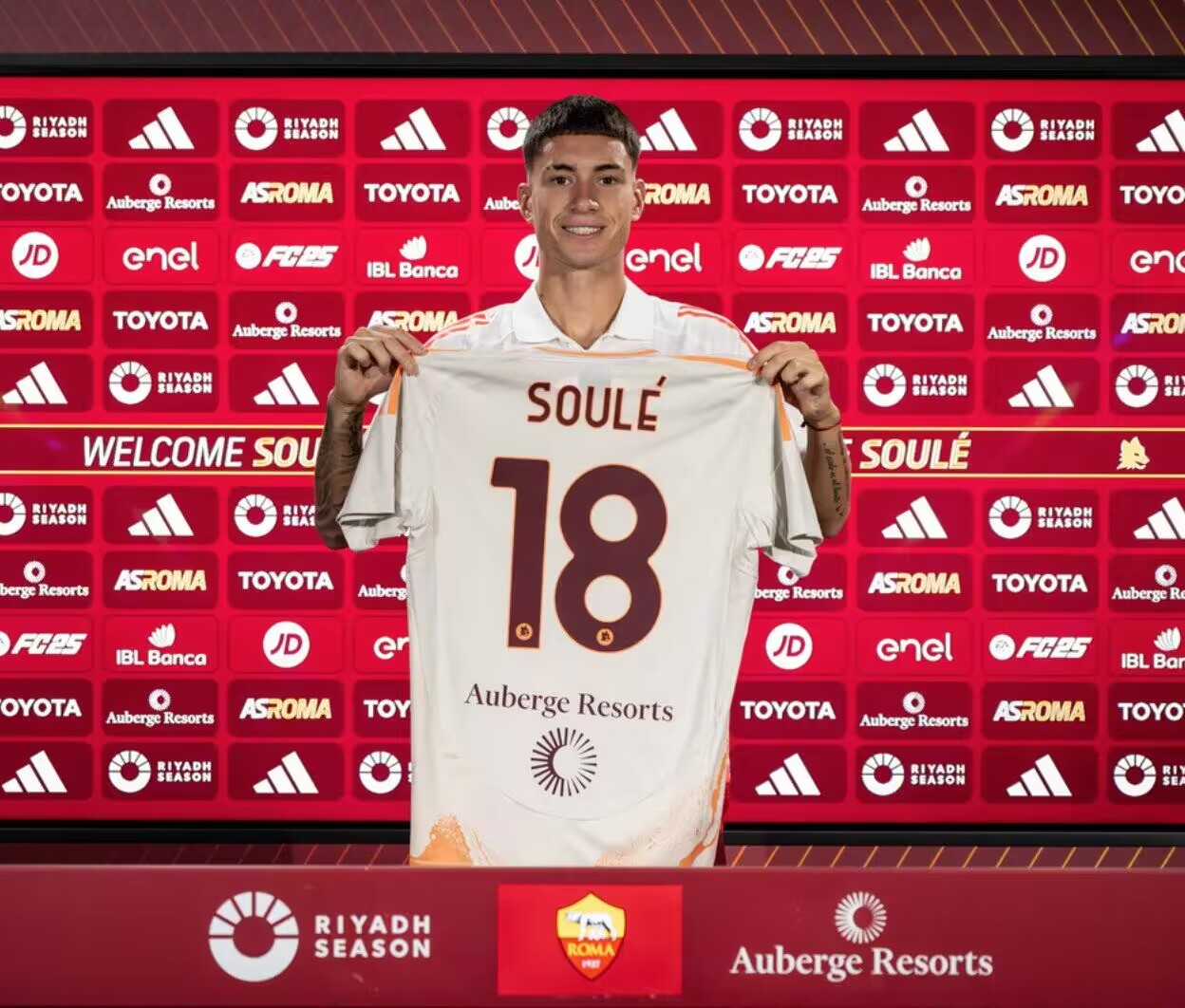 开云网站-意媒：多特蒙德&amp;斯图加特有意苏莱，3000万欧估价无法让罗马放人