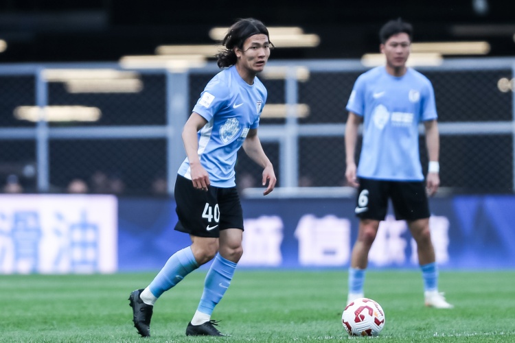 开云线上入口-廖锦涛达成俱乐部百场里程碑：广州队65次大连英博23次