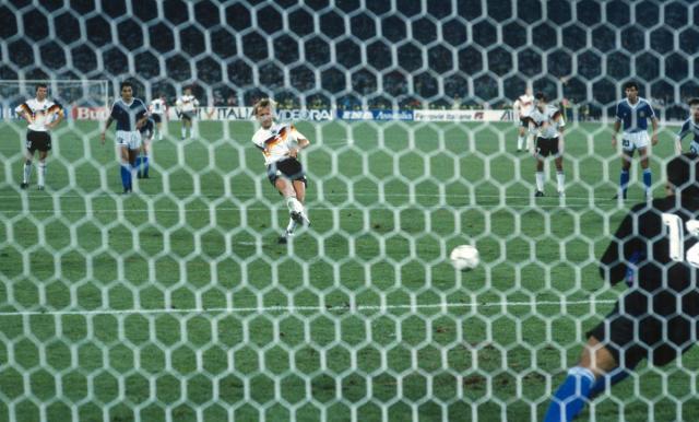 缅怀布雷默：那个点球，史上最强“双足怪”，三驾马车