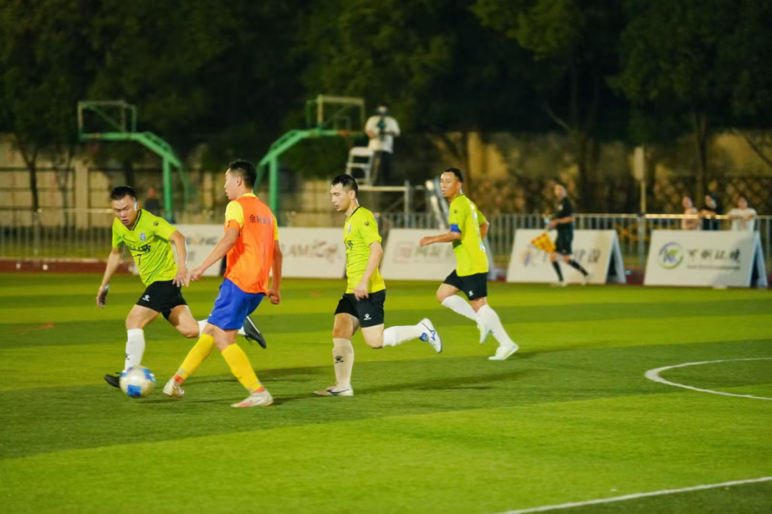 两连胜达成！瓶窑队客场凯旋！