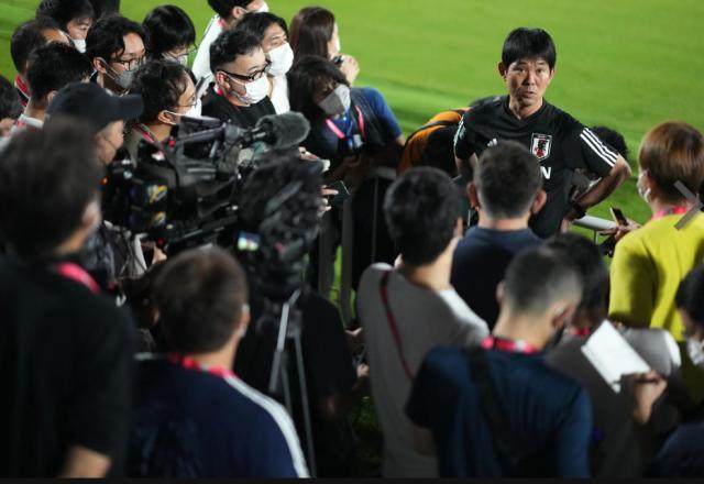 开云下载-重回多哈!世界杯梦碎29年后 三浦知良现身卡塔尔