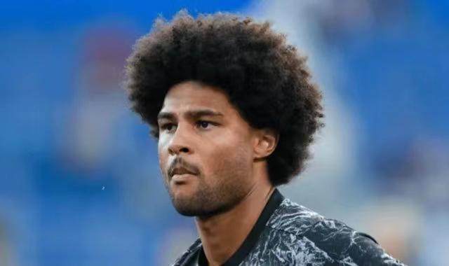 开云线上入口-【早报】莱万去哪的肥皂剧终于结束了！