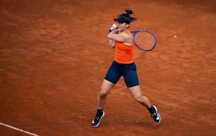 从希望赛出局到挑战赛夺冠！安德莱斯库一波五连胜，证明自己仍在|决赛|美国网球公开赛|WTA1000|罗杰斯杯|选手_新浪体育_新浪新闻