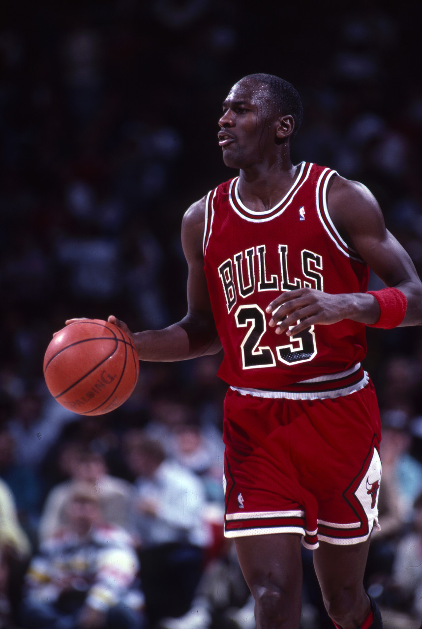 穆雷6次60%命中率砍45+啥水平？历史仅37人做到 一神人45次霸榜