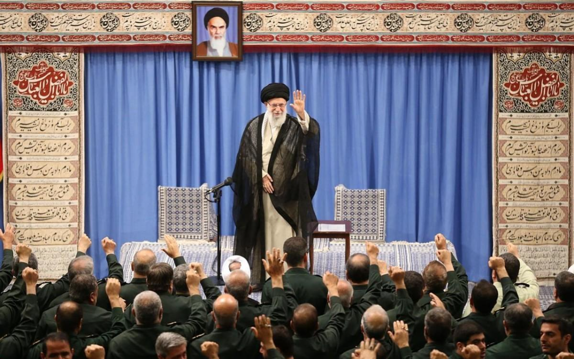 开云线上入口-不亲美了?哈梅壮烈牺牲后,伊朗投降派恐被架空,给中国提了个醒